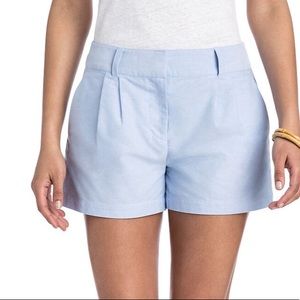 Vineyard Vines Blue Pleated Front Bow Oxford Shorts